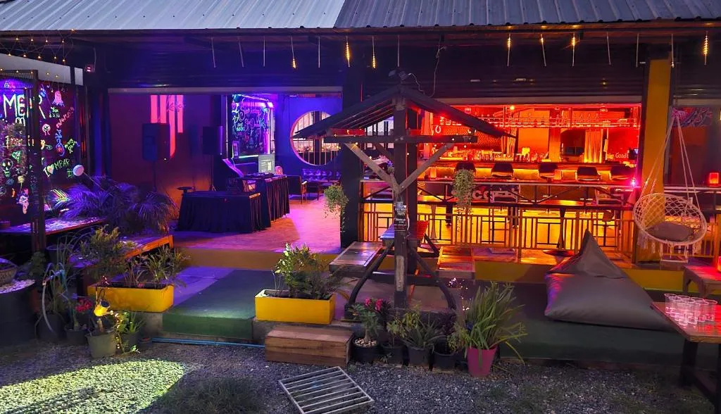 MBAR HOSTEL HAAD RIN